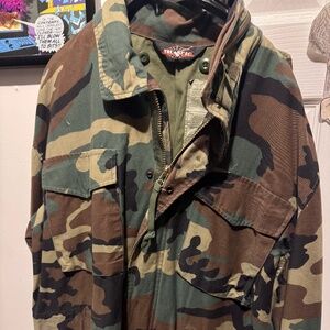 MILITARY JACKET (Vinatge)